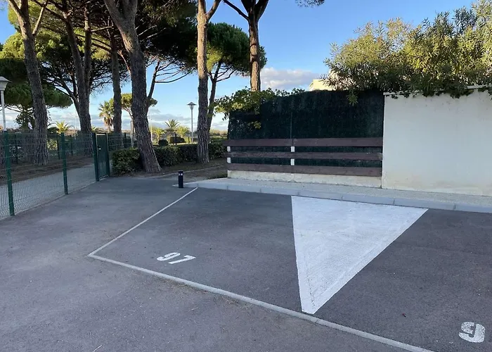 Rdc A Port Camargue - 6 Couchages, Acces Direct Plage, Parking, Jardin - Fr-1-250-263 Apartmán *