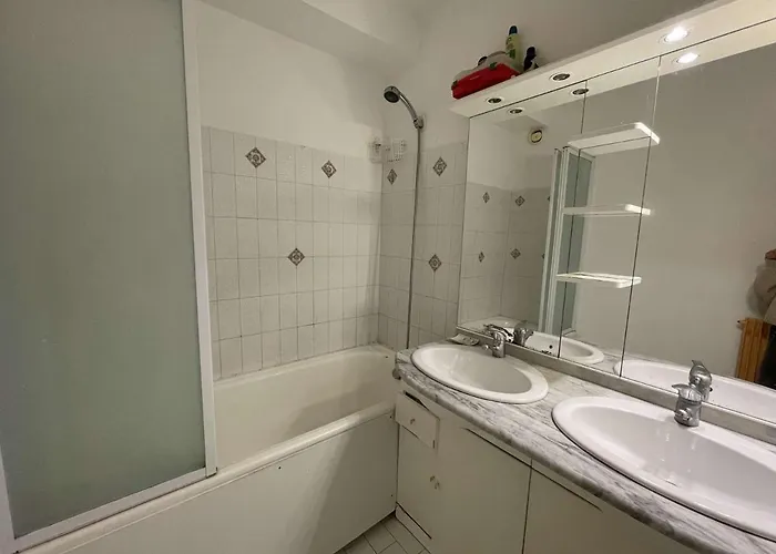 Rdc A Port Camargue - 6 Couchages, Acces Direct Plage, Parking, Jardin - Fr-1-250-263 Appartement *